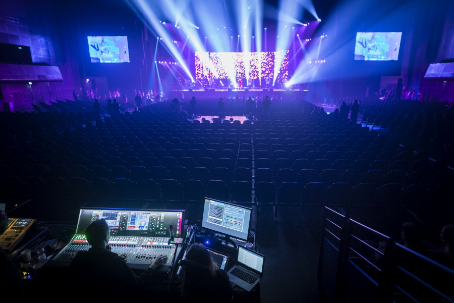 RADIATE – AFAS Hillsong 2018 -182- Mcklin Fotografie – klein